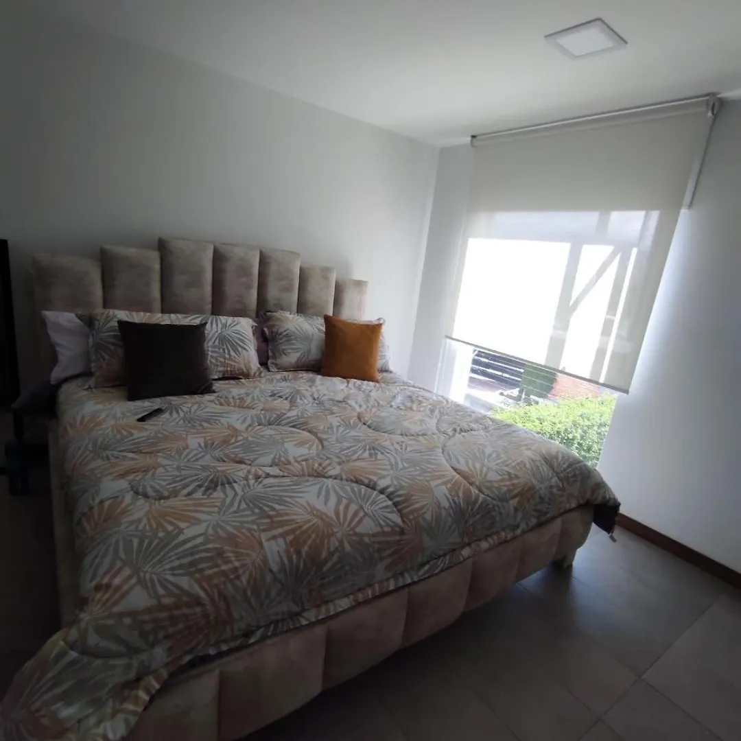 Holiday home Hermosa Casa En Tumbaco ! Cerca Del Aeropuerto De Quito Y Cerca De Cumbaya !