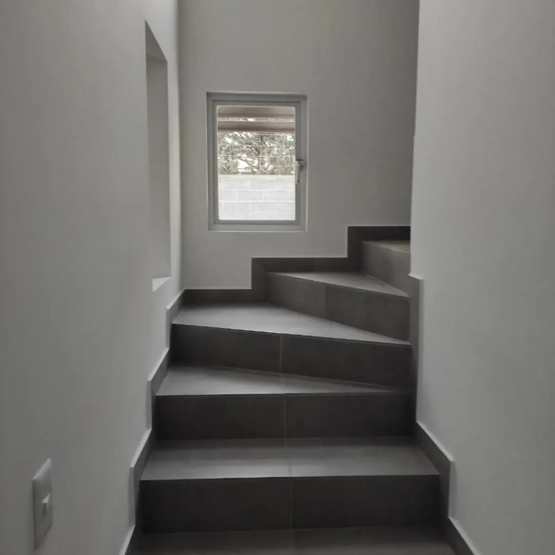 Hermosa Casa En Tumbaco ! Cerca Del Aeropuerto De Quito Y Cerca De Cumbaya ! 0*,